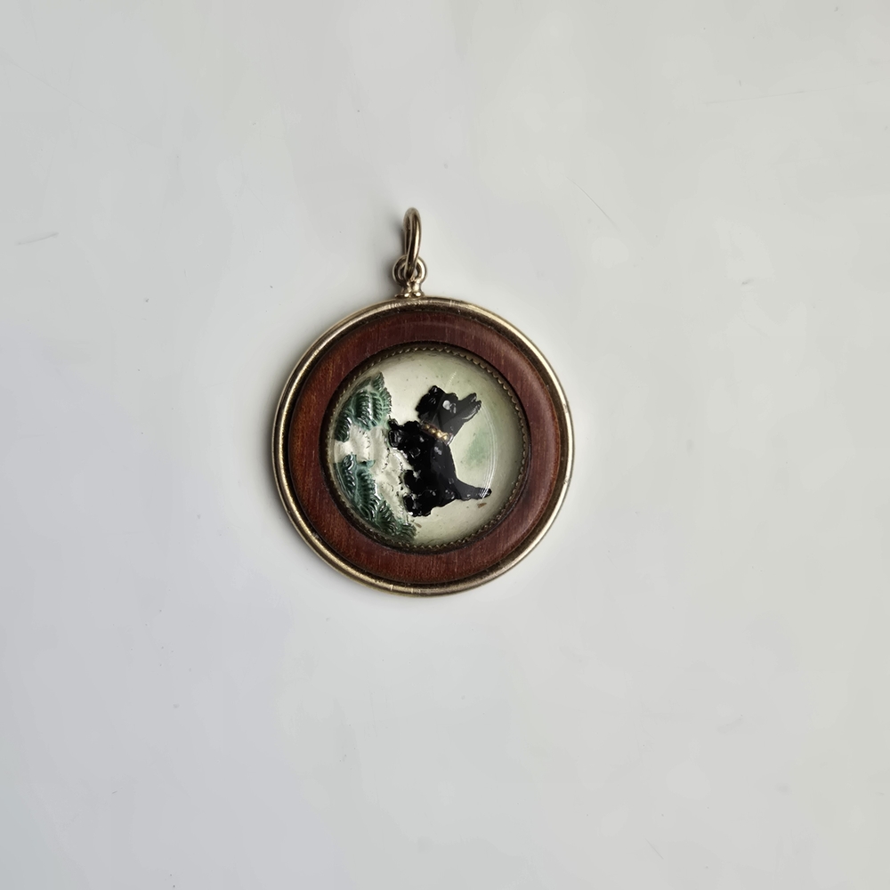 Vintage Pendant with Scottish Terrier Scotty Dog